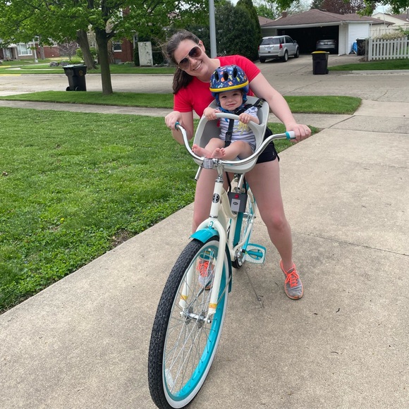 Meet your Posher, Michelle - Picture 2 of 10